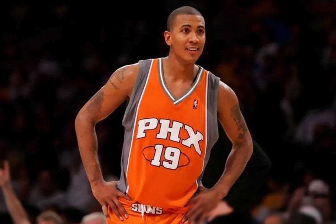 欧洲俱乐部夺得大洲篮球最佳荣耀,掌声雷动 欧洲俱乐部夺得大洲篮球最佳荣耀,掌声雷动